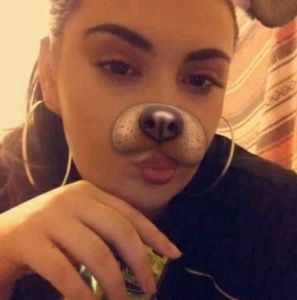 Meet your Posher, Kassandra